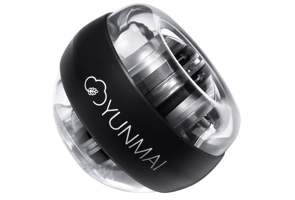 Гіроскопічний тренажер для рук Yunmai Gyroball крупним планом