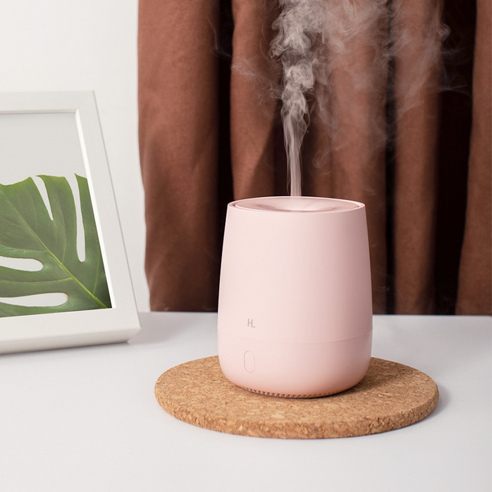 Ароматерапевтичний зволожувач Xiaomi HL Aromatherapy machine у роботі